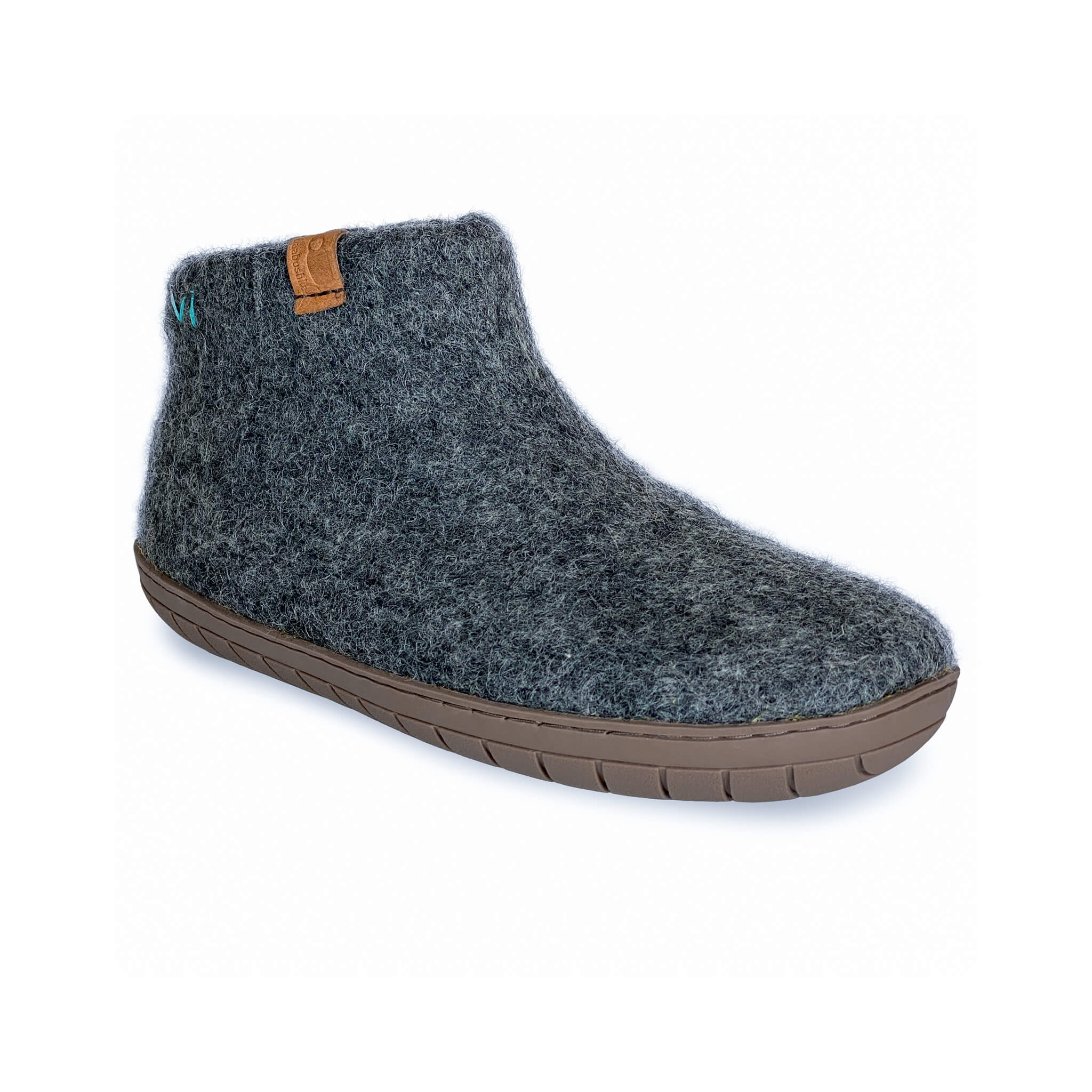 Baabushka rubber soles sport deep non-skid treads for enhanced grip indoors and out, allowing you to comfortably step out to pick up the mail, do some gardening, walk the dog, and more