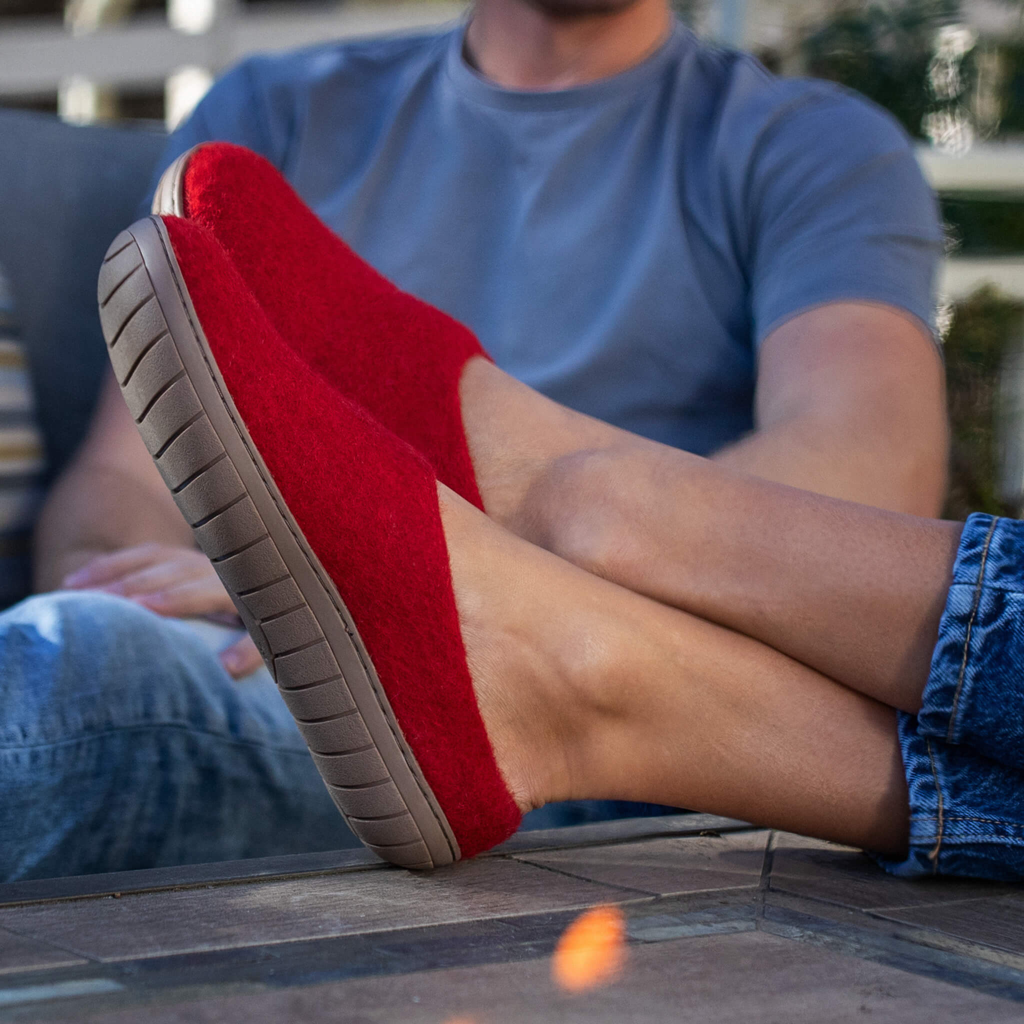 Wool Slipper with Rubber Sole and Arch Support - Red