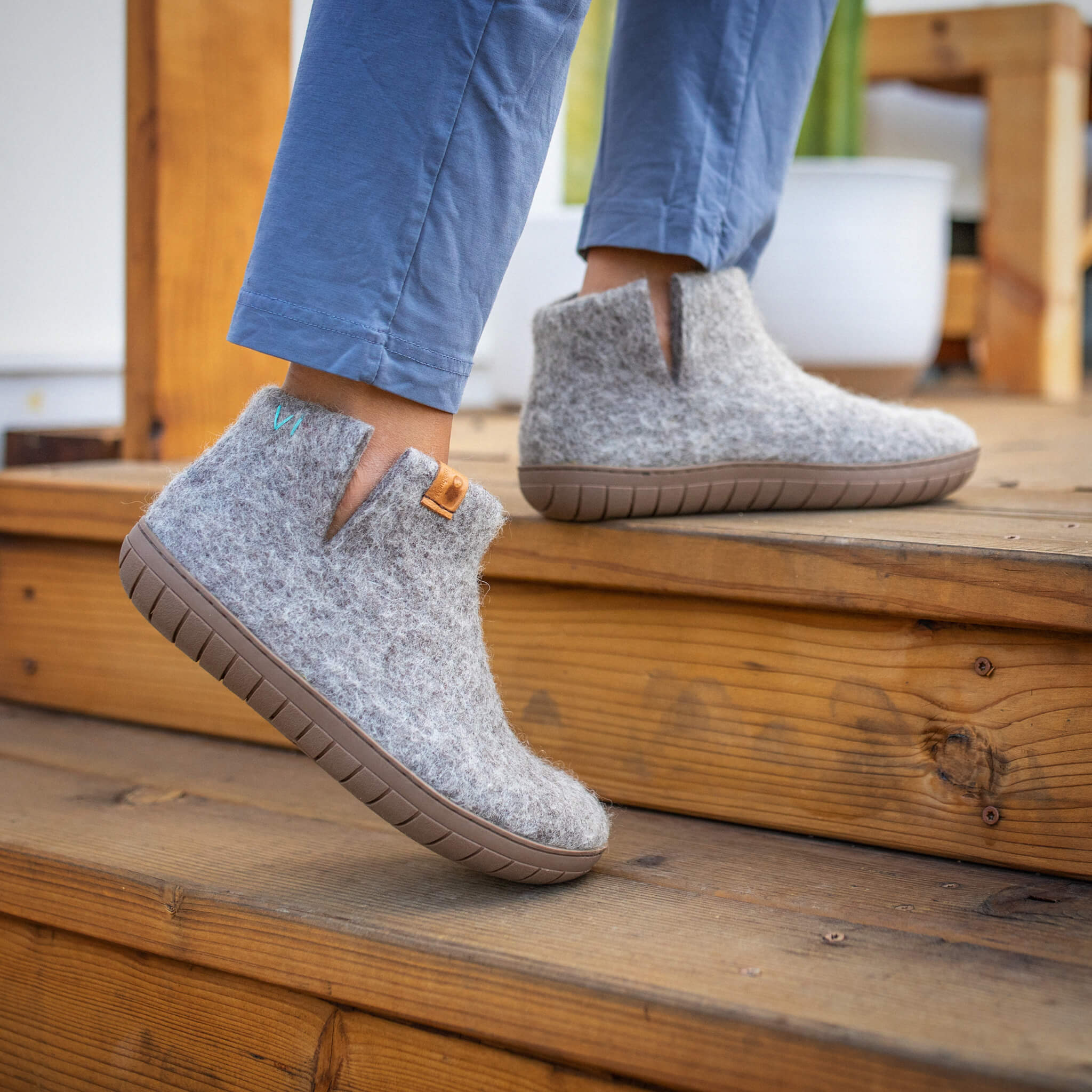 Wool Bootie with Rubber Sole and Arch Support - Light Gray