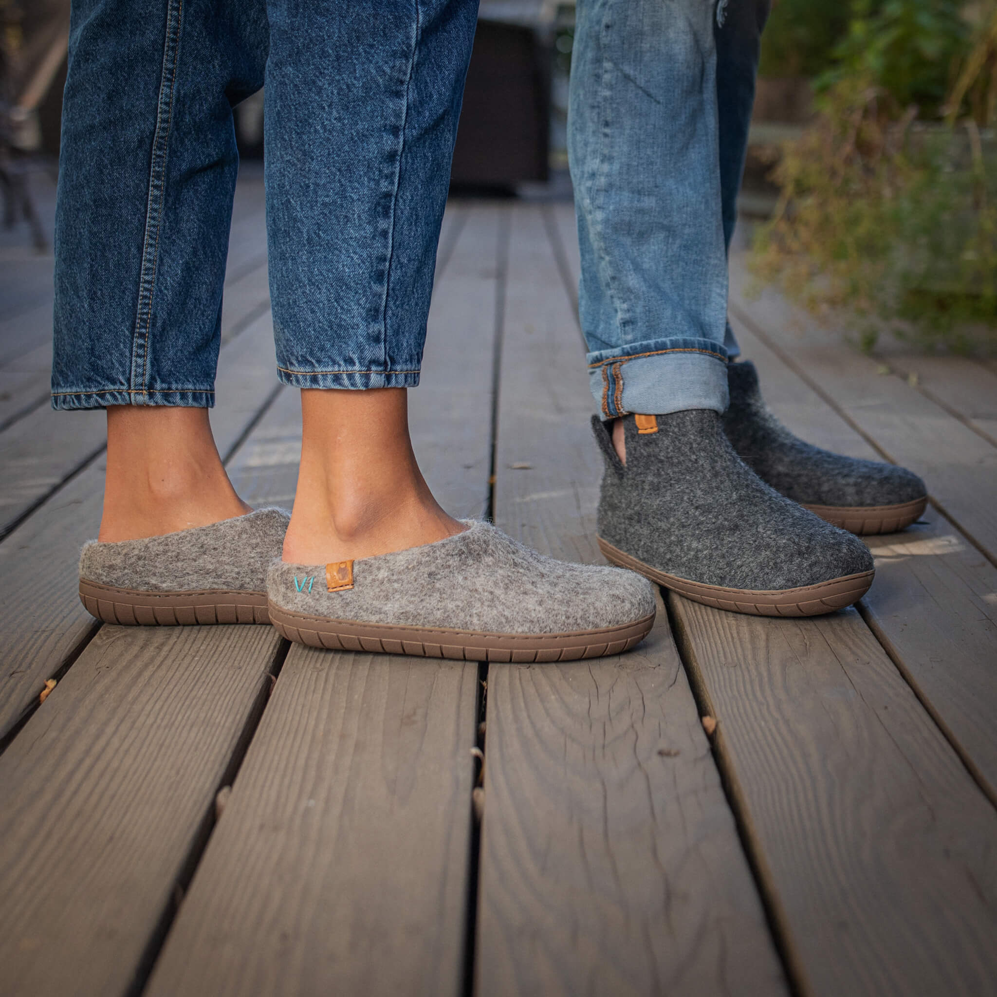 Wool Bootie with Rubber Sole and Arch Support - Dark Gray