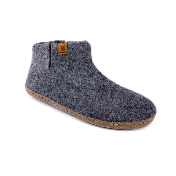 Baabushka's wool booties use all-natural wool sourced from New Zealand and buffalo leather from Nepal