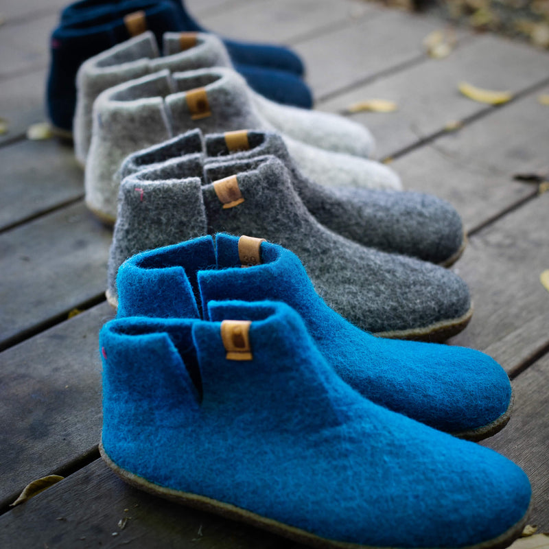 Hand-made from New Zealand wool (nature’s ultimate renewable resource), Baabushkas come in five amino-free colors