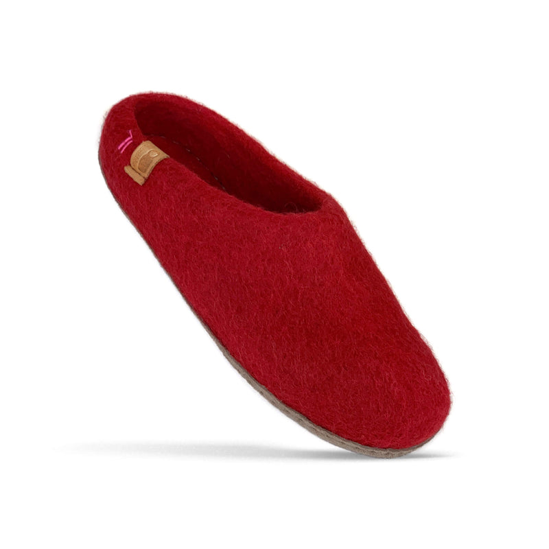 Product photo of Baabushka's red slipper with leather sole.