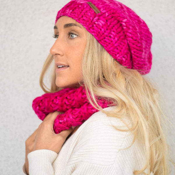 Women's Merino Wool Chunky Cowl - Fuchsia