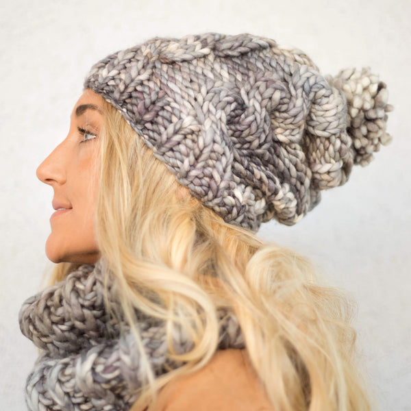 Women's Chunky Cable Knit Merino Wool Beanie - Smoky Pearl