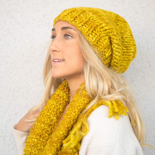 Women's Slouchy Merino Wool Reversible Beanie - Dandelion